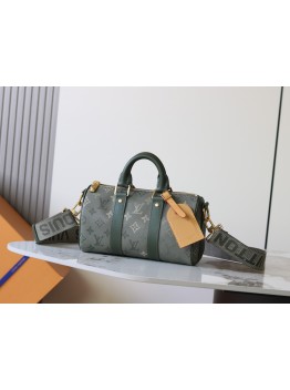 Louis Vuitton M26930 Military Green Men's Bag